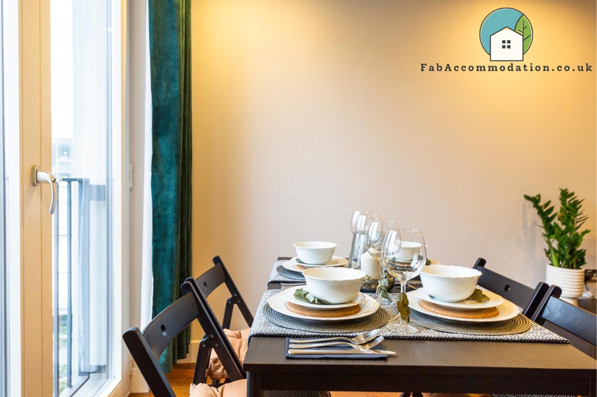 Amazing Flat-Parking Available-By Fabaccommodation Кардіфф Екстер'єр фото