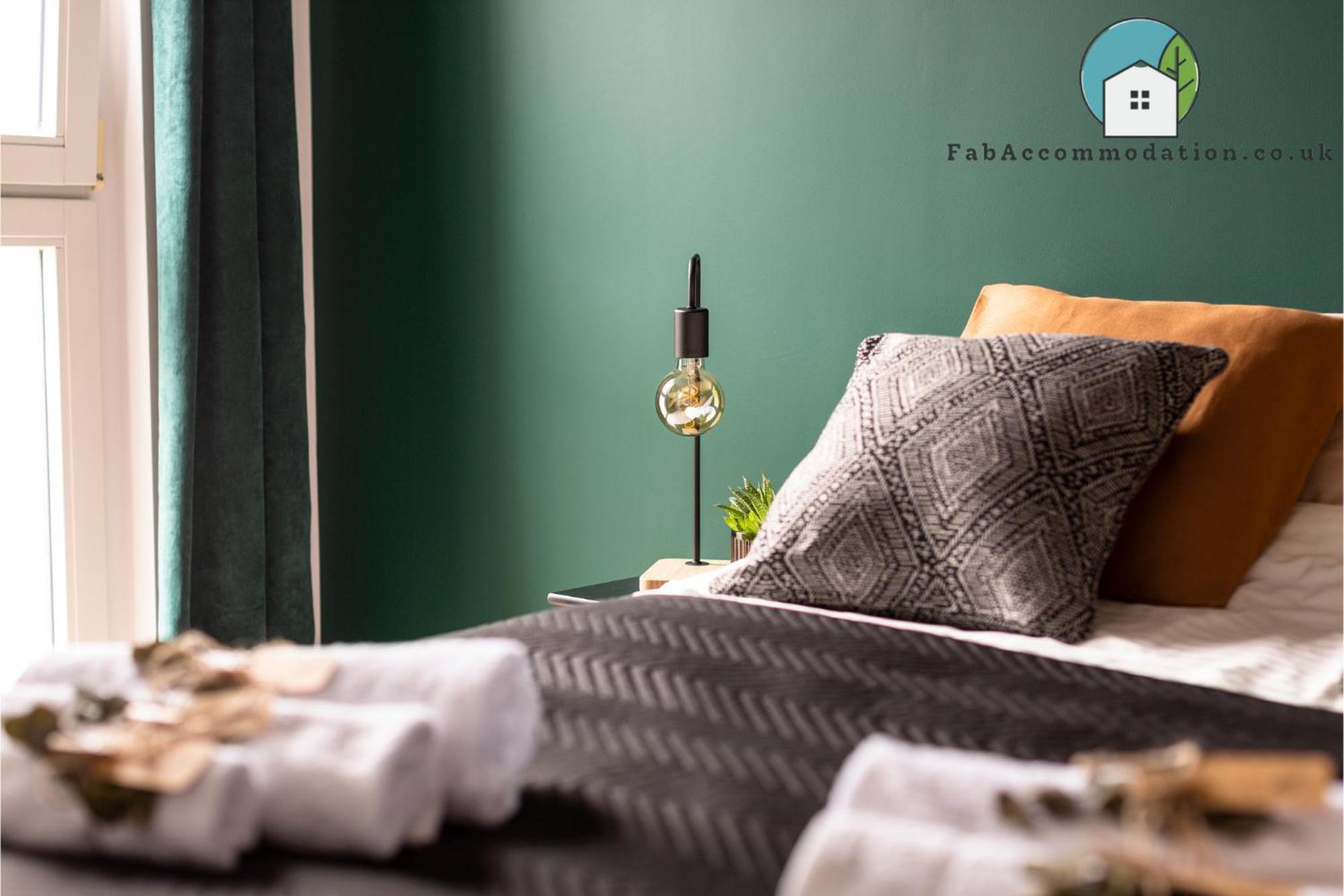 Amazing Flat-Parking Available-By Fabaccommodation Кардіфф Екстер'єр фото