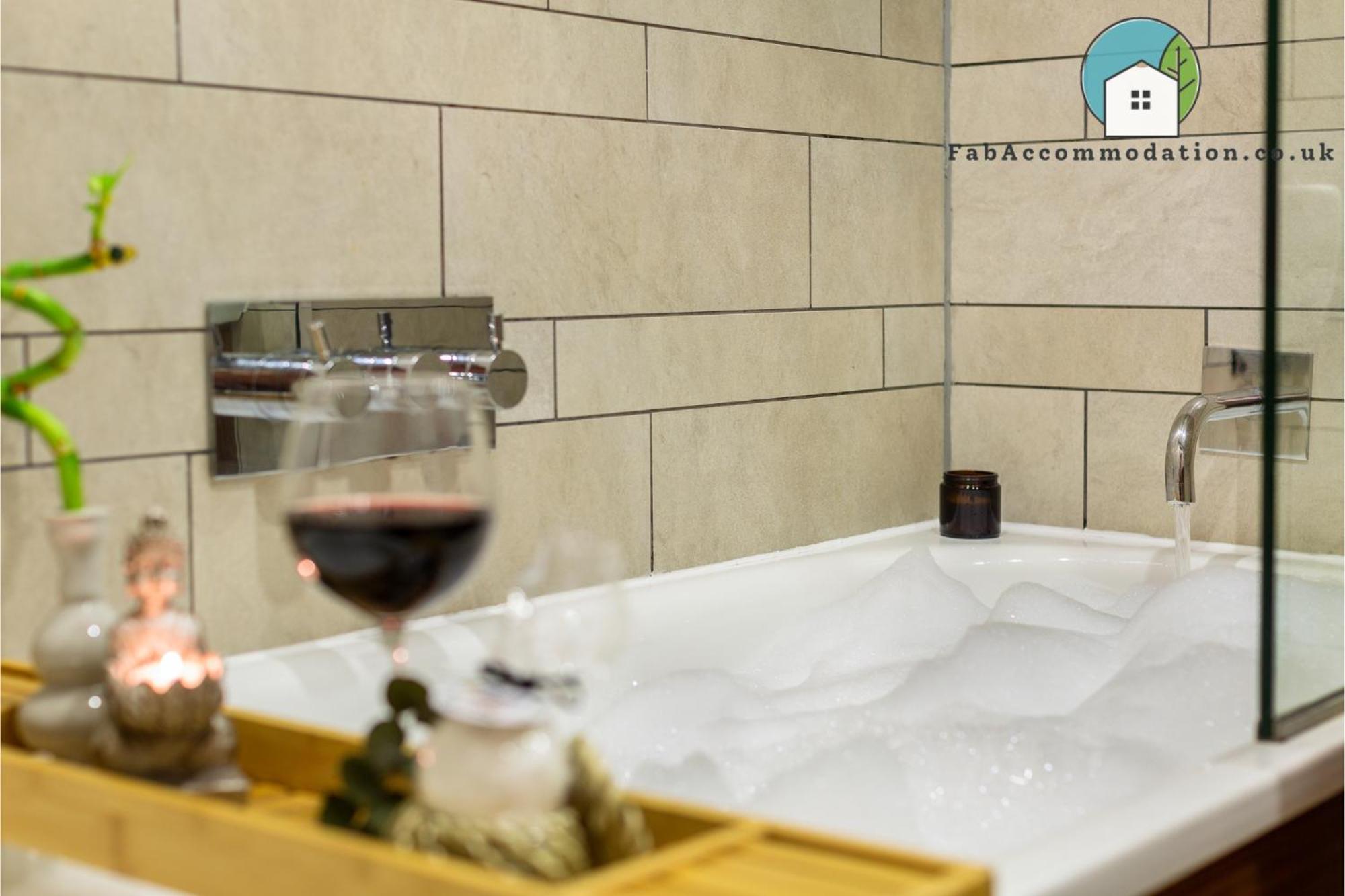 Amazing Flat-Parking Available-By Fabaccommodation Кардіфф Екстер'єр фото